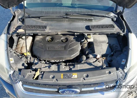 2014 Ford Escape Titanium z USA, uszkodzony, nr VIN 1FMCU9J90EUA00577